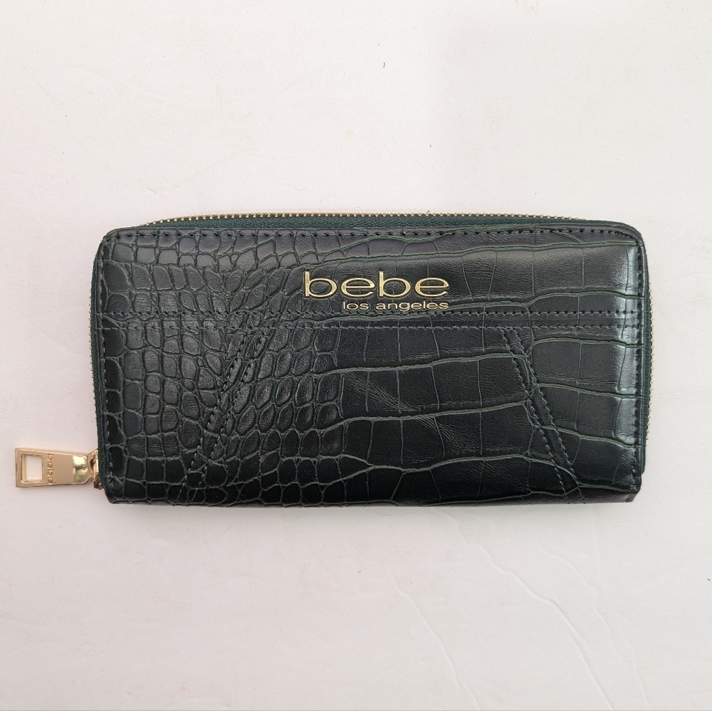 Bebe Evelyn Croco Zip Around Green Gold Wallet Wristlet Clutch